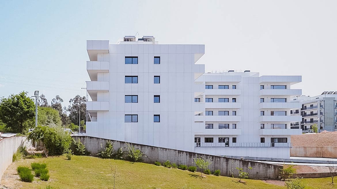Construção do Edifício Multi habitacional Horizonte da Vila